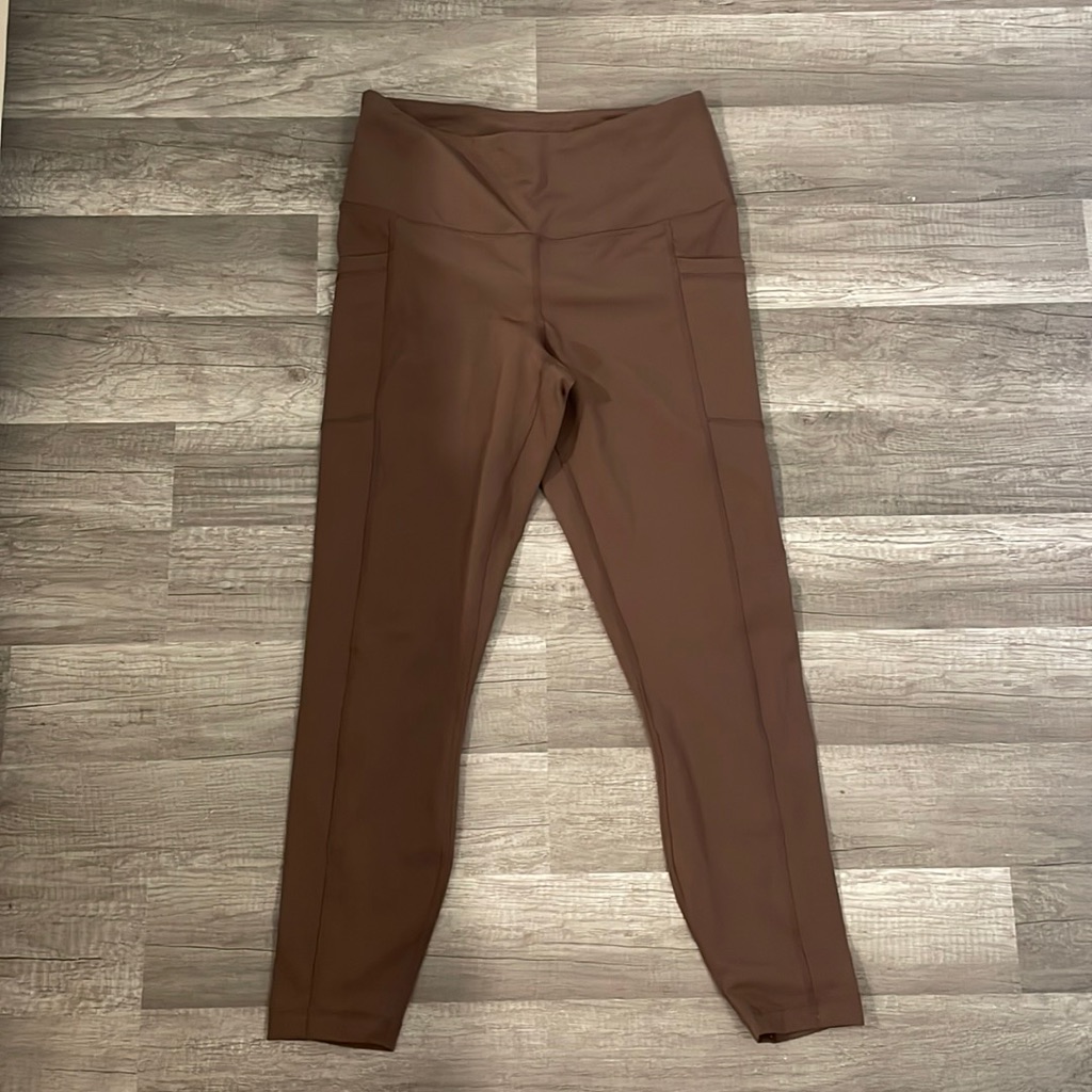 Brand 90 Degree By Reflex Size Medium